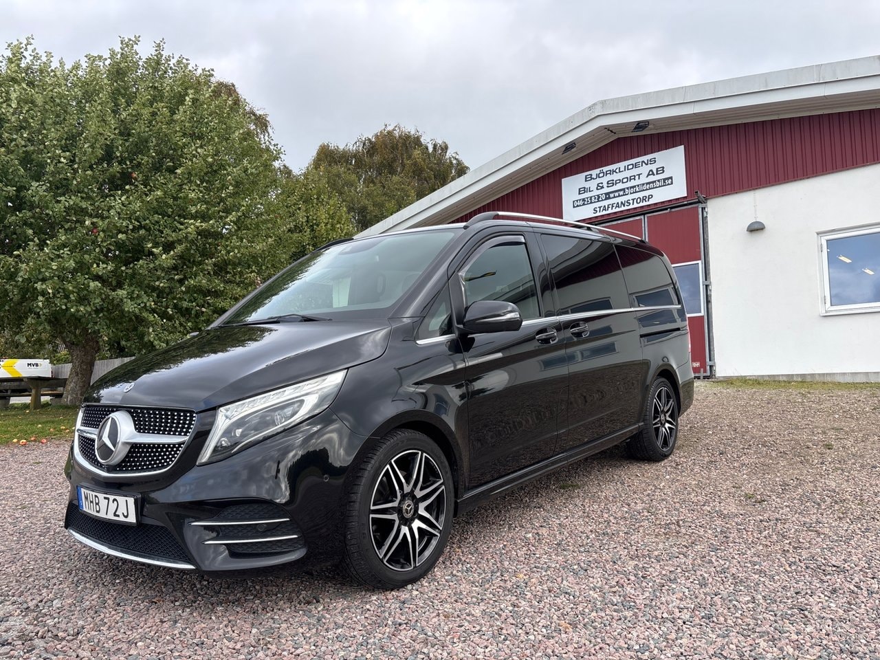 Mercedes V300