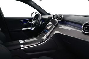 Mercedes GLC300 bild 17