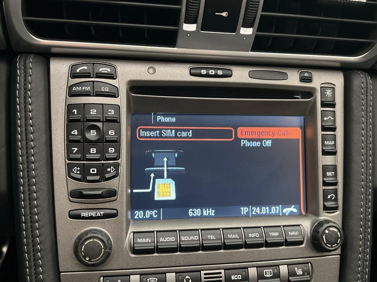 Vehicle image 28