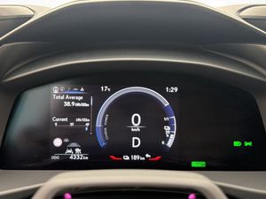 Lexus RZ bild 23