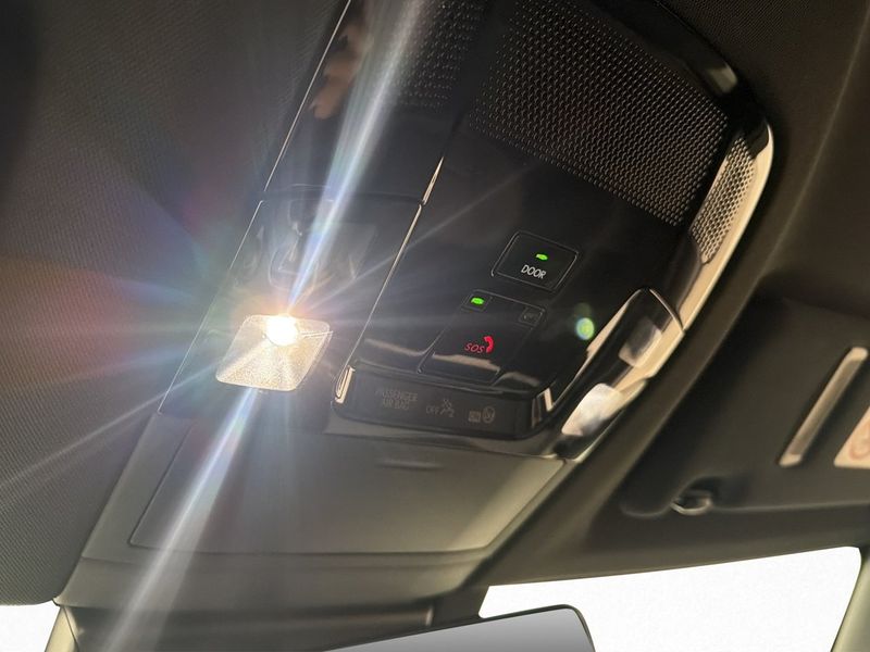 Lexus RZ bild 32