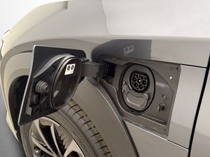 Lexus RZ bild 33