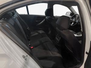 BMW 316 bild 8