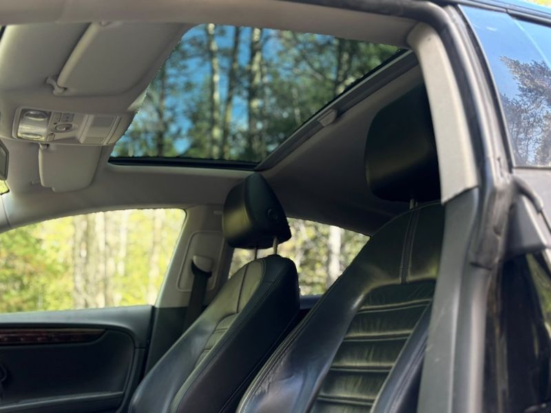 Volkswagen Passat bild 16