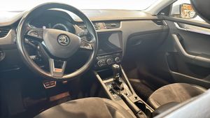 Skoda Octavia bild 4