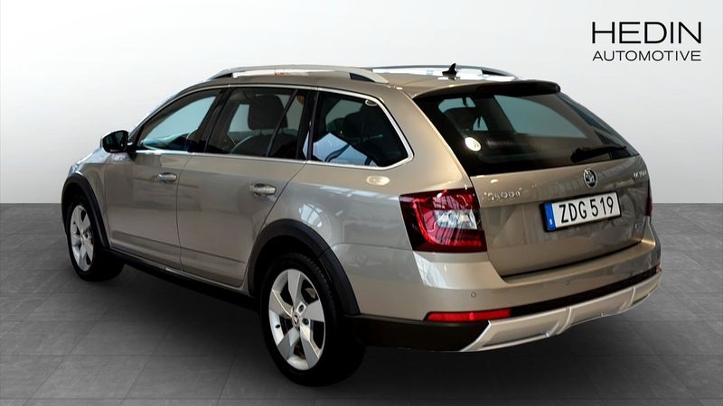 Skoda Octavia bild 2