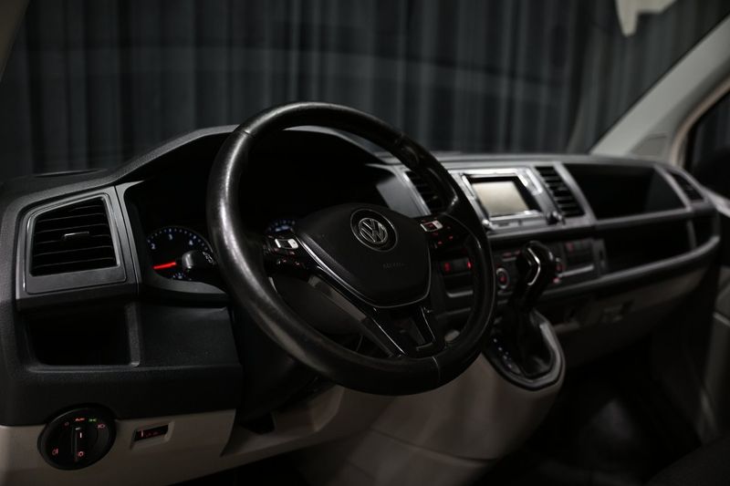 Volkswagen Caravelle bild 31