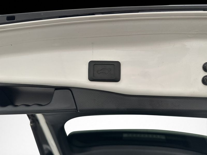 Toyota RAV4 bild 10