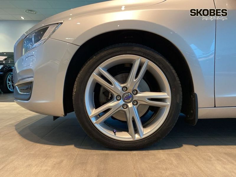 Volvo V60 bild 17