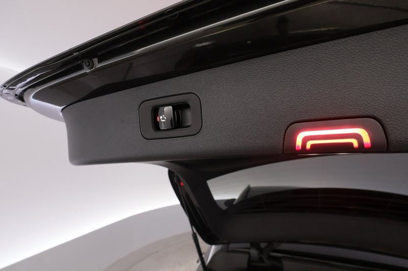 Mercedes E300 bild 30