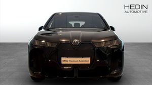 BMW iX bild 8