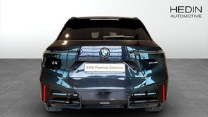 BMW iX bild 7