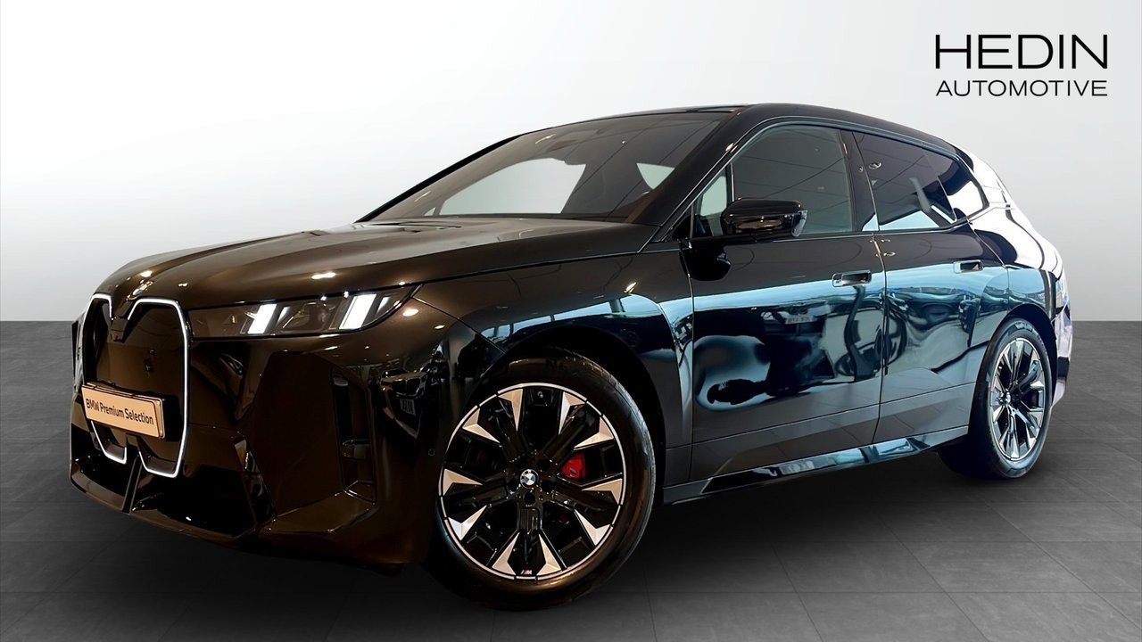 BMW iX