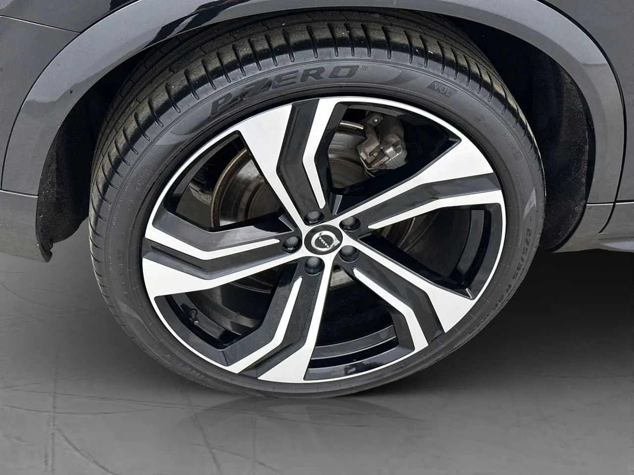 Vehicle image 36