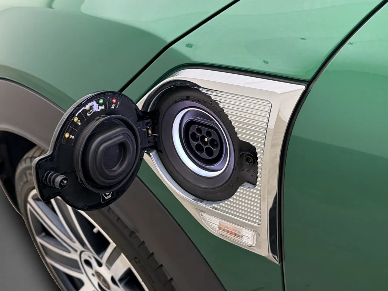 Vehicle image 31