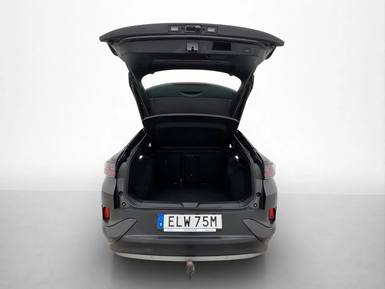 Vehicle image 33