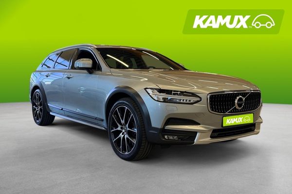Volvo V90 Cross Country D4 AWD Inscription Pro Pano Skinn Drag Värmare - 2018