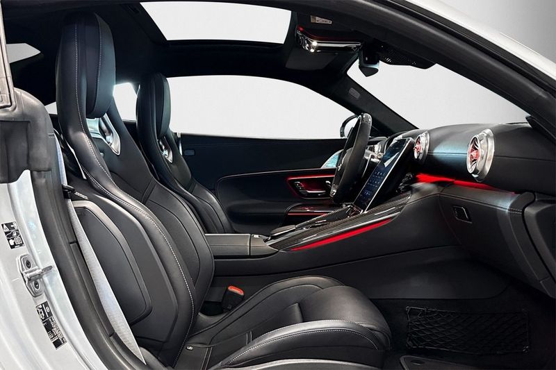 Mercedes AMG GT bild 13