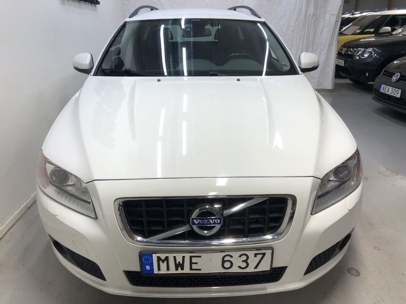 Volvo V70 bild 2