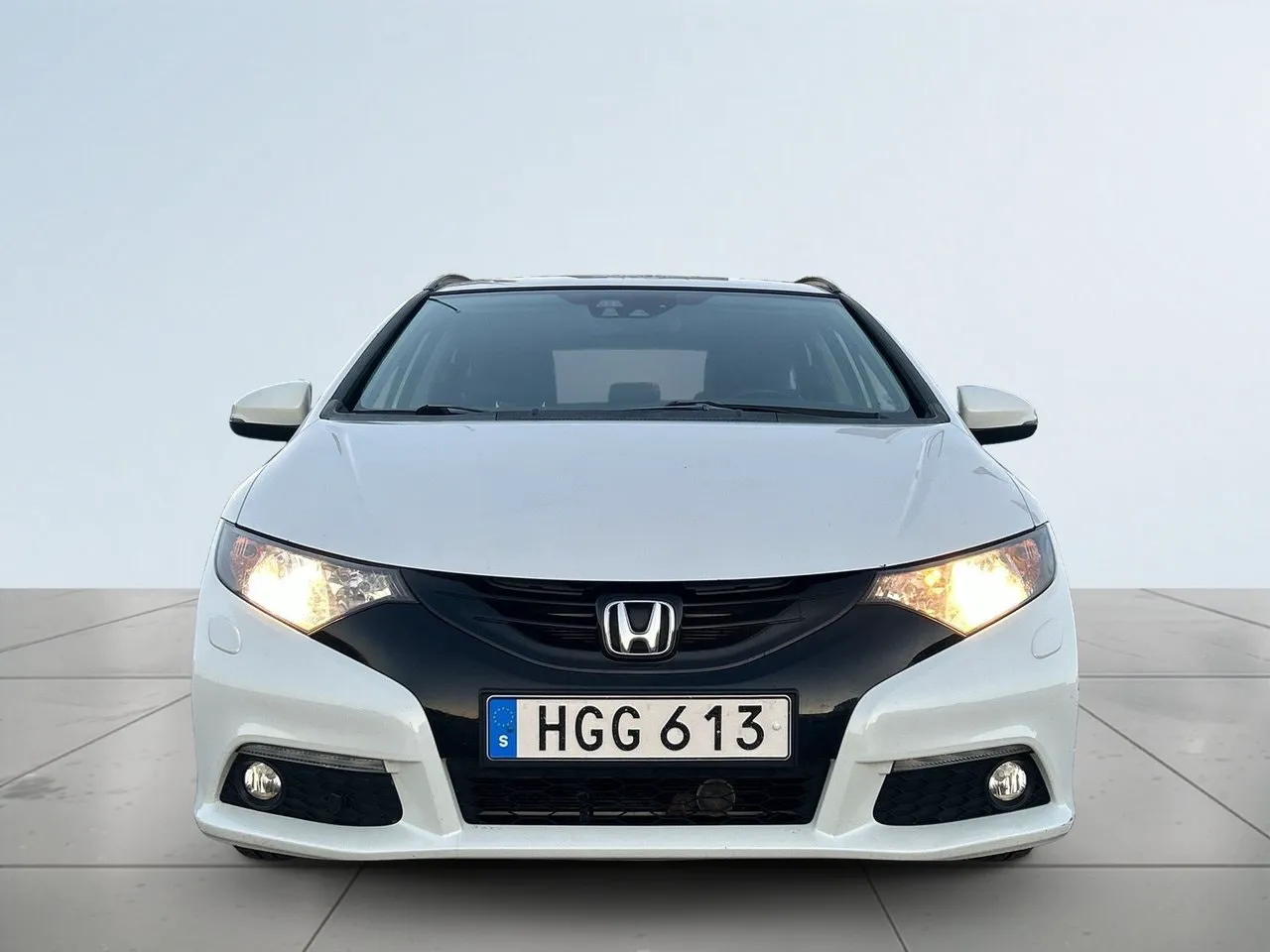 Vehicle image 1