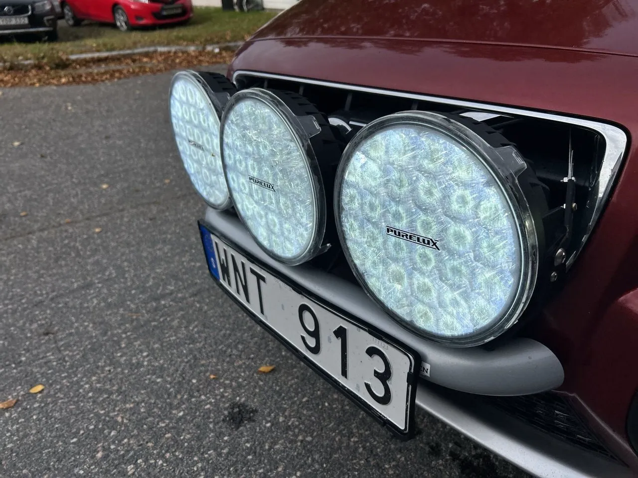Vehicle image 20
