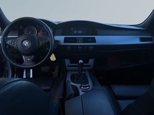 BMW 525 bild 8