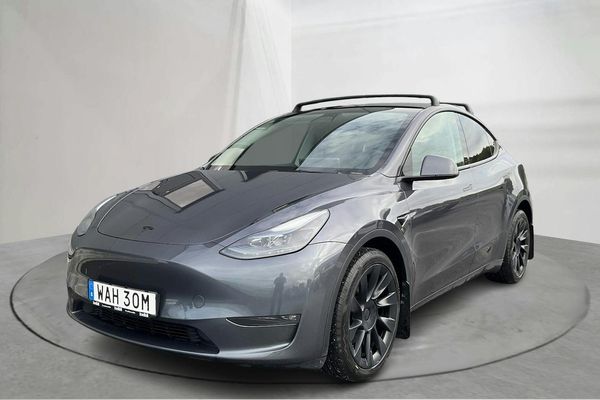 Tesla Model Y Long Range Dual Motor AWD - 2023