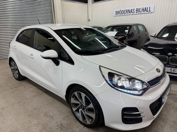 Kia Rio 1.2 CVVT GLS/ Motorvärmare/ Backkamera/ GPS/ Bluetooth - 2015