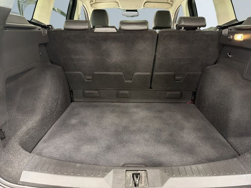 Ford Kuga bild 12