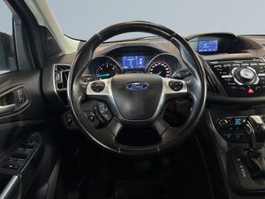 Ford Kuga bild 9