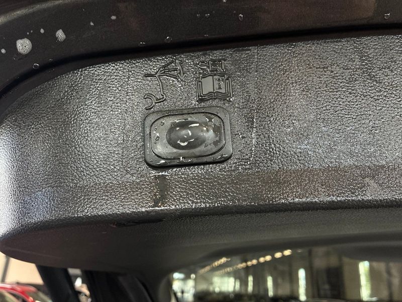 Ford Kuga bild 18