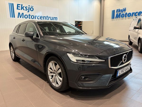 Volvo V60 D4 AWD Geartronic Momentum Advanced - 2020