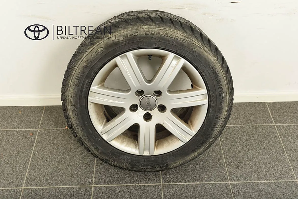 Vehicle image 21