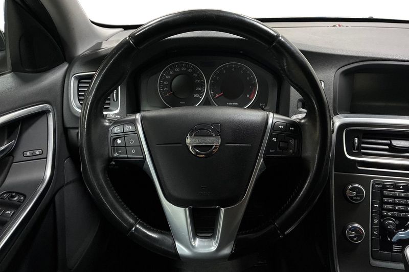 Volvo V60 bild 16