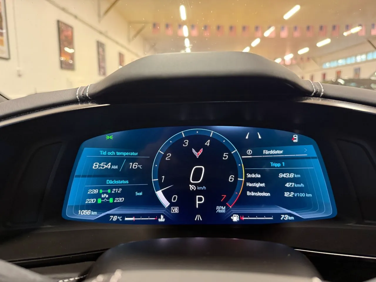 Vehicle image 30