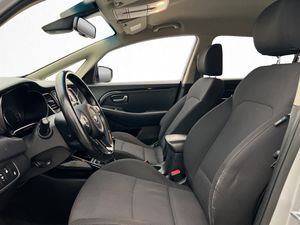 Kia Carens bild 10
