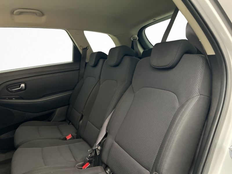 Kia Carens bild 23