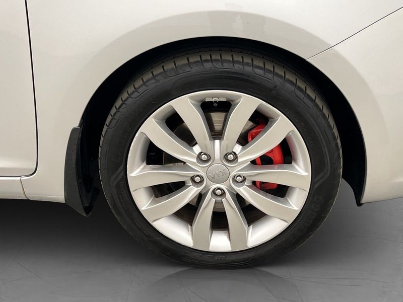 Kia Carens bild 30