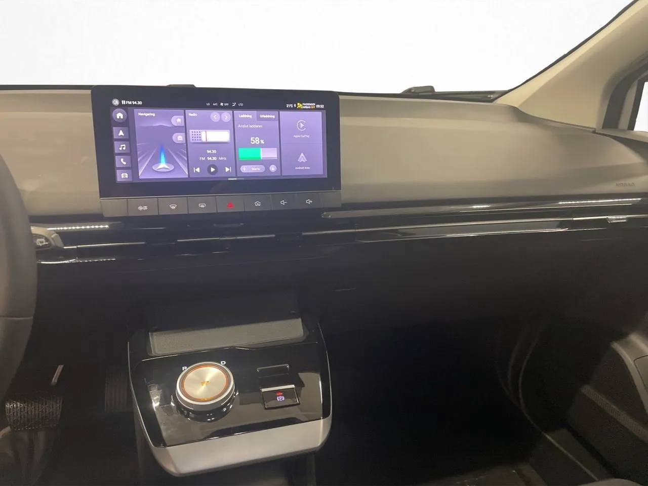 Vehicle image 21