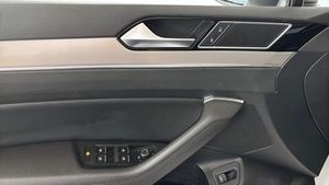 Volkswagen Passat bild 11