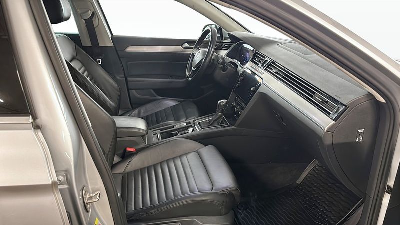 Volkswagen Passat bild 3