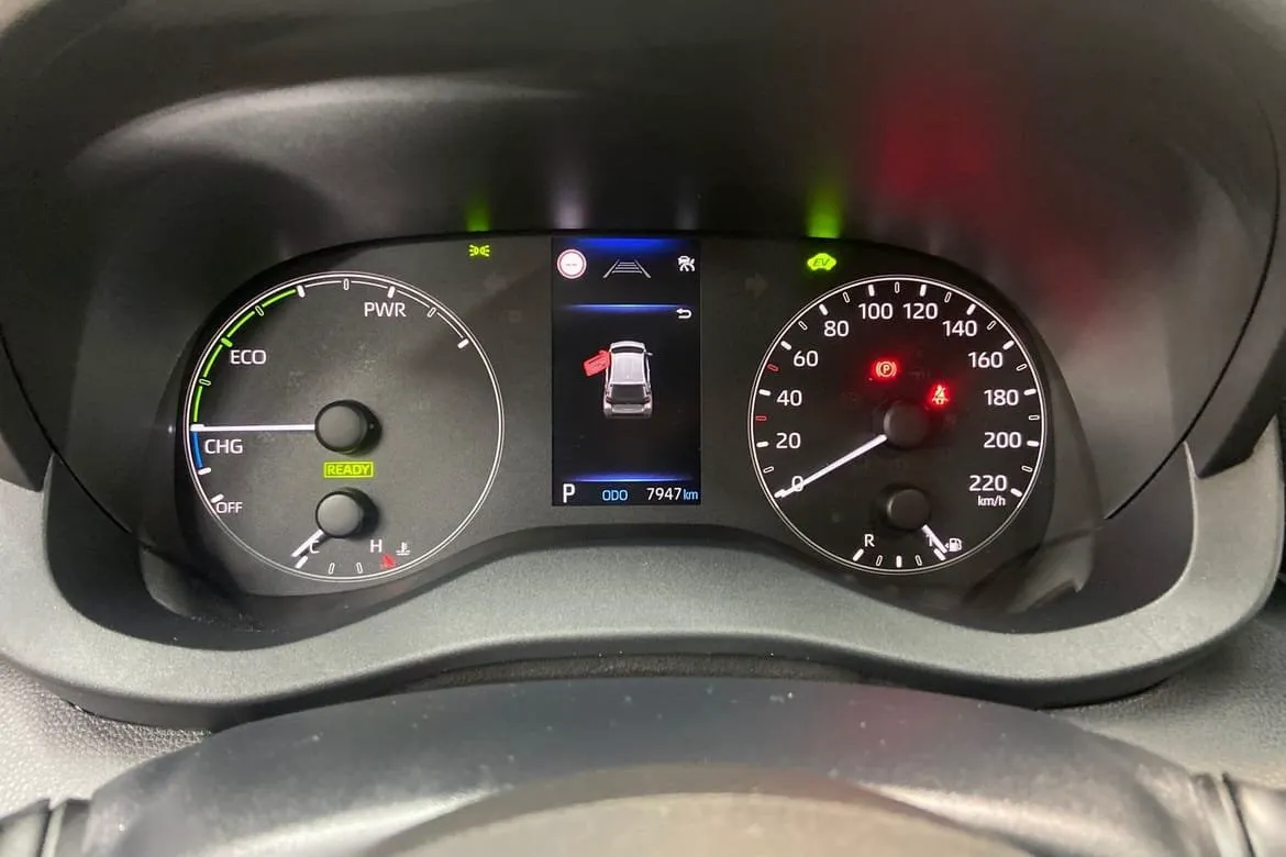 Vehicle image 15