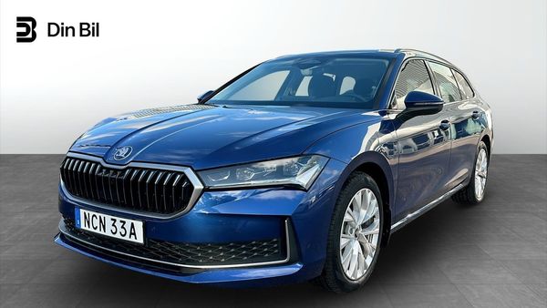 Skoda Superb Combi Selection 1,5 TSI iV 204 Hk 6 vxl DSG - 2025