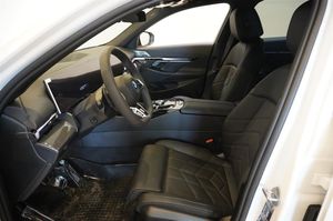 BMW 550 bild 10
