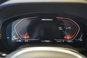 BMW M550 bild 23