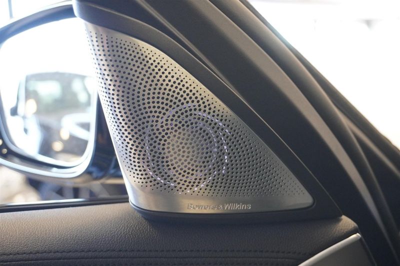 BMW M550 bild 17