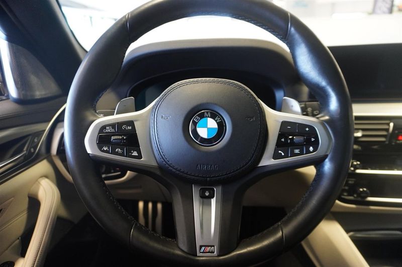 BMW M550 bild 18