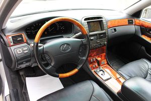 Lexus LS bild 36
