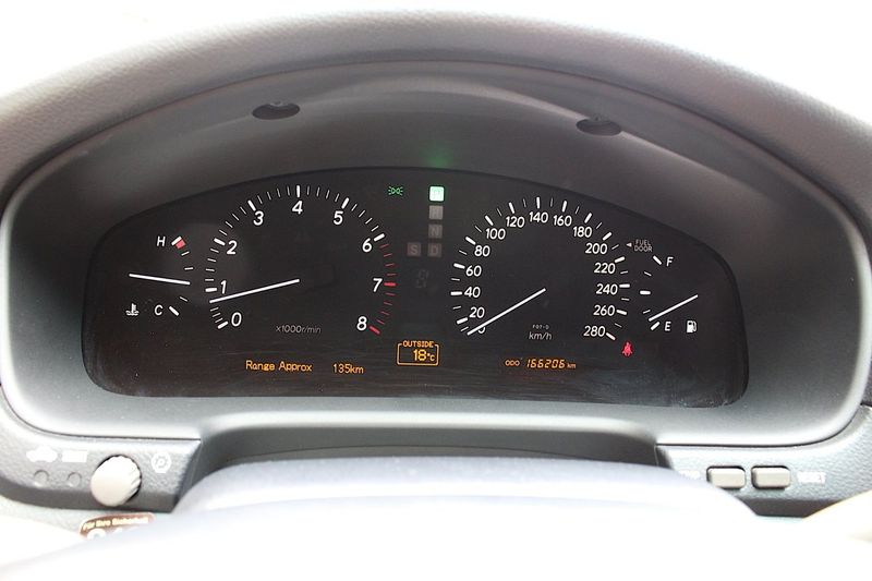Lexus LS bild 38