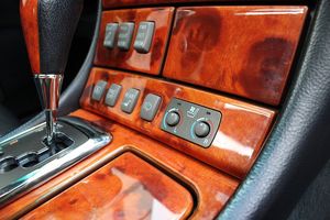 Lexus LS bild 28
